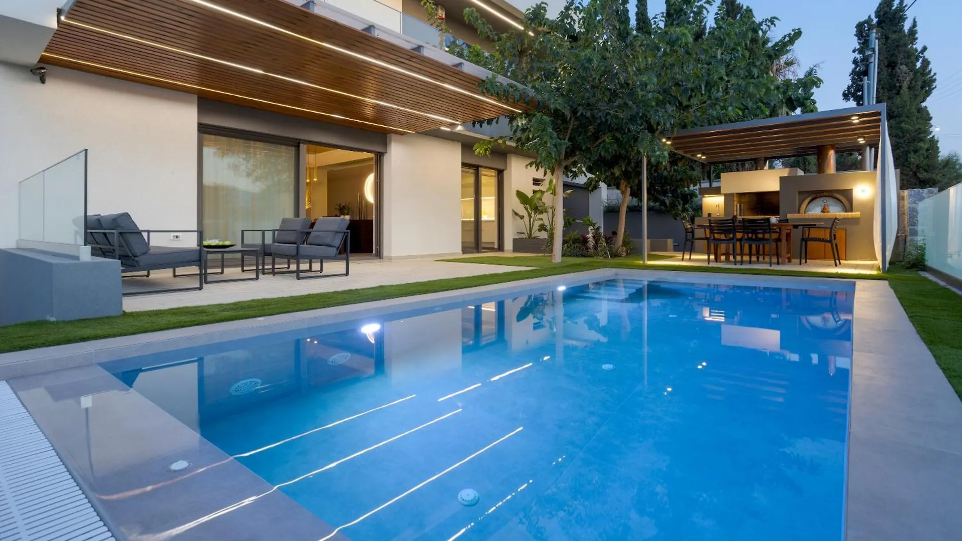 Crystal Sun Luxury Villa Giofirakia Greece