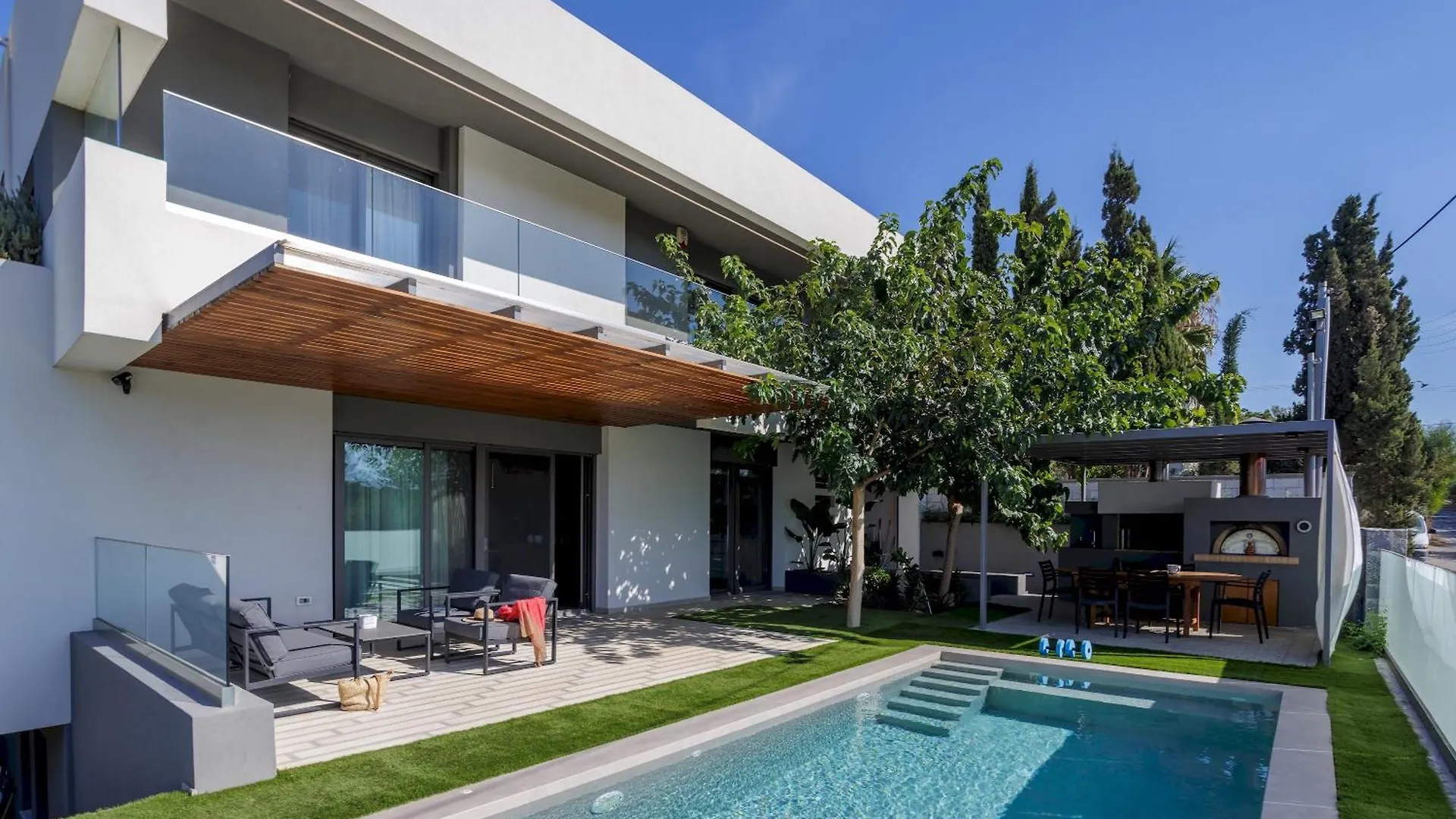 Crystal Sun Luxury Villa Giofirakia